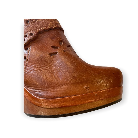 Vintage 70’s brown leather clogs with heels Hippie BoHo - Picture 5 of 9